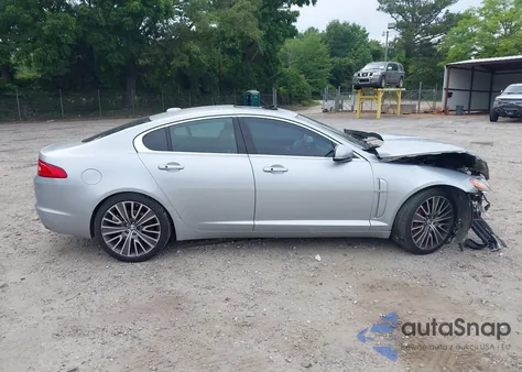 2010 Jaguar Xf Premium из США, поврежденный, VIN SAJWA0GB1ALR75705